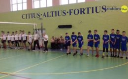 Siatkarze „Jedynki” obronili tytuł Mistrza Powiatu