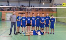 Siatkarze „Jedynki” obronili tytuł Mistrza Powiatu