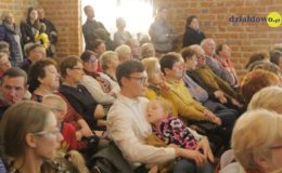 Wigilijne kolędowanie z Chórem Concentus