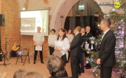 Wigilijne kolędowanie z Chórem Concentus
