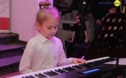 Świąteczny koncert Szkoły Art Music