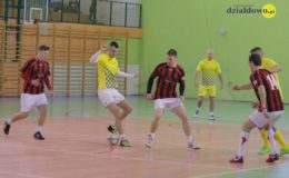 W IV Noworoczny Turnieju Piłki Halowej wygrał Dekorglass