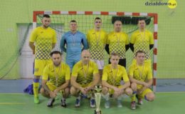 W IV Noworoczny Turnieju Piłki Halowej wygrał Dekorglass