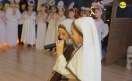 Kochamy babcie, kochamy dziadków