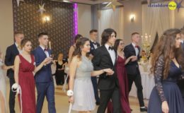 Zobaczcie jak na studniówce bawili się uczniowie II Liceum Ogólnokształcącego