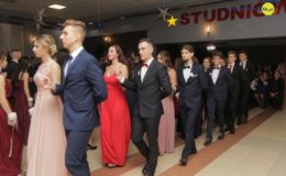 Zobaczcie jak na studniówce bawili się uczniowie II Liceum Ogólnokształcącego