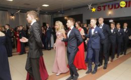 Zobaczcie jak na studniówce bawili się uczniowie II Liceum Ogólnokształcącego