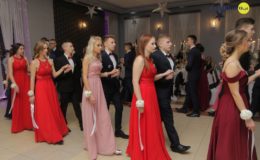 Zobaczcie jak na studniówce bawili się uczniowie II Liceum Ogólnokształcącego