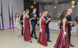 Zobaczcie jak na studniówce bawili się uczniowie II Liceum Ogólnokształcącego