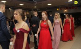 Zobaczcie jak na studniówce bawili się uczniowie II Liceum Ogólnokształcącego