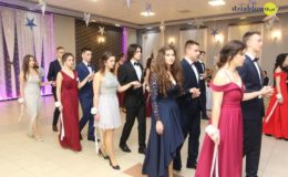 Zobaczcie jak na studniówce bawili się uczniowie II Liceum Ogólnokształcącego