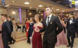 Zobaczcie jak na studniówce bawili się uczniowie II Liceum Ogólnokształcącego
