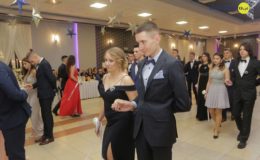 Zobaczcie jak na studniówce bawili się uczniowie II Liceum Ogólnokształcącego
