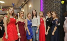 Zobaczcie jak na studniówce bawili się uczniowie II Liceum Ogólnokształcącego