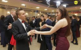 Zobaczcie jak na studniówce bawili się uczniowie II Liceum Ogólnokształcącego