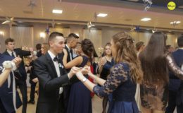 Zobaczcie jak na studniówce bawili się uczniowie II Liceum Ogólnokształcącego