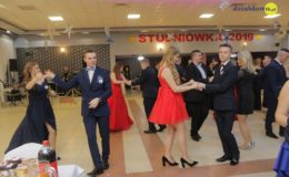 Zobaczcie jak na studniówce bawili się uczniowie II Liceum Ogólnokształcącego