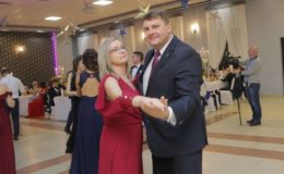 Zobaczcie jak na studniówce bawili się uczniowie II Liceum Ogólnokształcącego