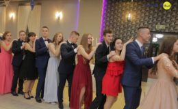 Zobaczcie jak na studniówce bawili się uczniowie II Liceum Ogólnokształcącego