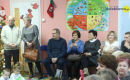 Babciu Dziadku! Dziękujemy całym sercem za dzieciństwa chwile najpiękniejsze