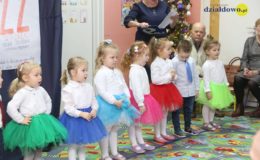Babciu Dziadku! Dziękujemy całym sercem za dzieciństwa chwile najpiękniejsze