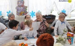Były piosenki, wierszyki i tańce. Dzień Babci i Dziadka
