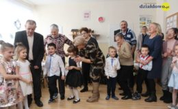 Były piosenki, wierszyki i tańce. Dzień Babci i Dziadka