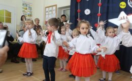 Dzień Babci i Dziadka w grupie Biedronek w Przedszkolu nr 1 w Działdowie