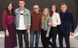 Młodzież II LO na nagraniu programu Koła Fortuny [zdjęcia]