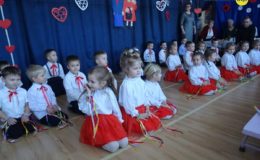 Dzień Babci i Dziadka w grupie Jeżyków w Przedszkolu nr 1 w Działdowie [zdjęcia]
