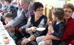 Dzień Babci i Dziadka w grupie Jeżyków w Przedszkolu nr 1 w Działdowie