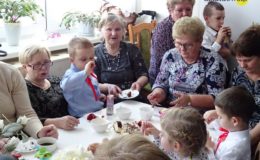 Dzień Babci i Dziadka w grupie Jeżyków w Przedszkolu nr 1 w Działdowie