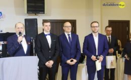 Bal Sportowca. Wang Yang najlepszym sportowcem, a Mateusz Rutkowski sportowym talentem