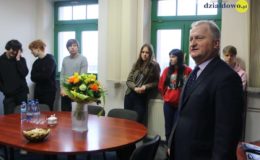 Młodzi ludzie poznali działanie urzędu