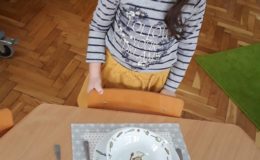 Warsztaty kulinarne z Małym Misiem w Przedszkolu nr 4