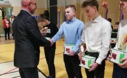 Bal karnawałowy i bal sportowca w SP 1 [zdjęcia]