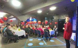 Romantyczny bal w klimacie Walentynek [zdjęcia]