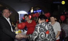 Romantyczny bal w klimacie Walentynek