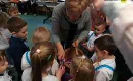 Wizyta przedszkolaków w Klubie Seniora