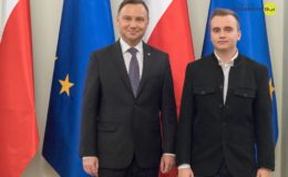 Młodzież z II LO spotkała się z Prezydentem RP Andrzejem Dudą [zdjęcia]