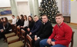 Młodzież z II LO spotkała się z Prezydentem RP Andrzejem Dudą