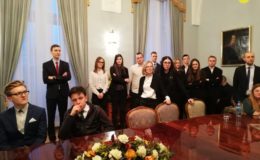 Młodzież z II LO spotkała się z Prezydentem RP Andrzejem Dudą