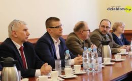 Stan powietrza, transport publiczny i drogi powiatowe