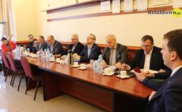 Stan powietrza, transport publiczny i drogi powiatowe