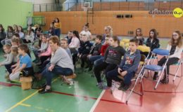 Pomoc dla bezdomnych psów