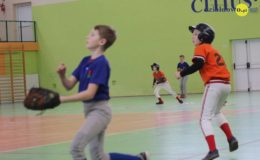Wspaniała gra Yankeesów Działdowo w XIX Międzynarodowym Halowym Turnieju Baseballu „Działdowo Cup 2019” –  podium było bardzo blisko