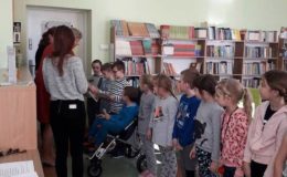 Pasowanie na czytelnika w Szkole Podstawowej nr 2 [zdjęcia]