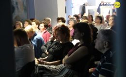 Poruszające słuchowisko „Druciany krzyżyk” Krystyny Sztramskiej