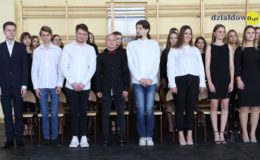 Pożegnanie maturzystów II Liceum Ogólnokształcącego w Działdowie [film, zdjęcia]
