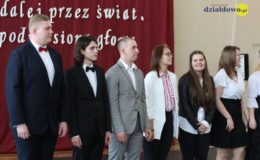 Pożegnanie maturzystów II Liceum Ogólnokształcącego w Działdowie